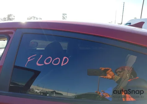 2012 Hyundai Elantra Gls (Ulsan Plant) from USA, damaged, VIN KMHDH4AE2CU263319